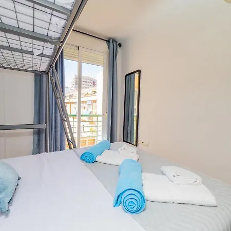 Cubo's Cuartelejo * مالقة